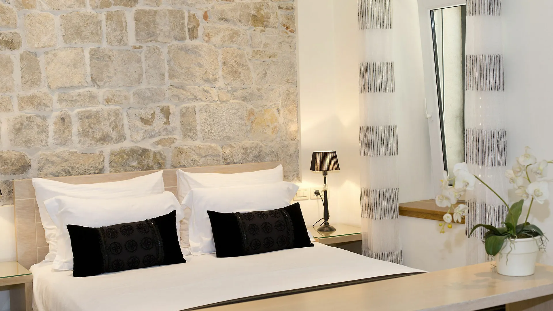 Πανσιόν Boutique Guest Accommodation Zephyrus Σπλιτ