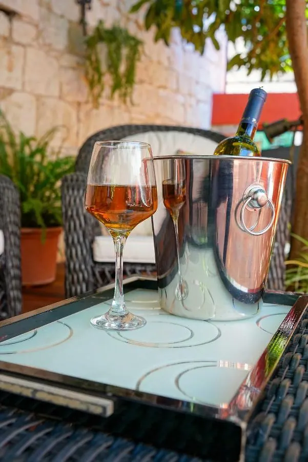 Guest house Boutique Guest Accommodation Zephyrus Split